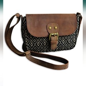 Pine Creek Black Tan Jacquard & Leather Cross Body Bag